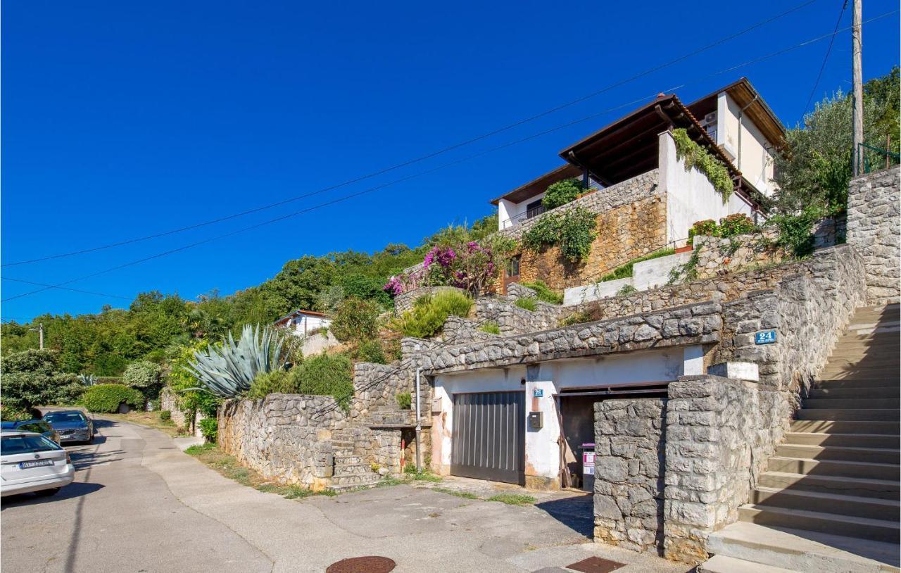 4 Bedroom Nice Apartment In Opatija Luaran gambar