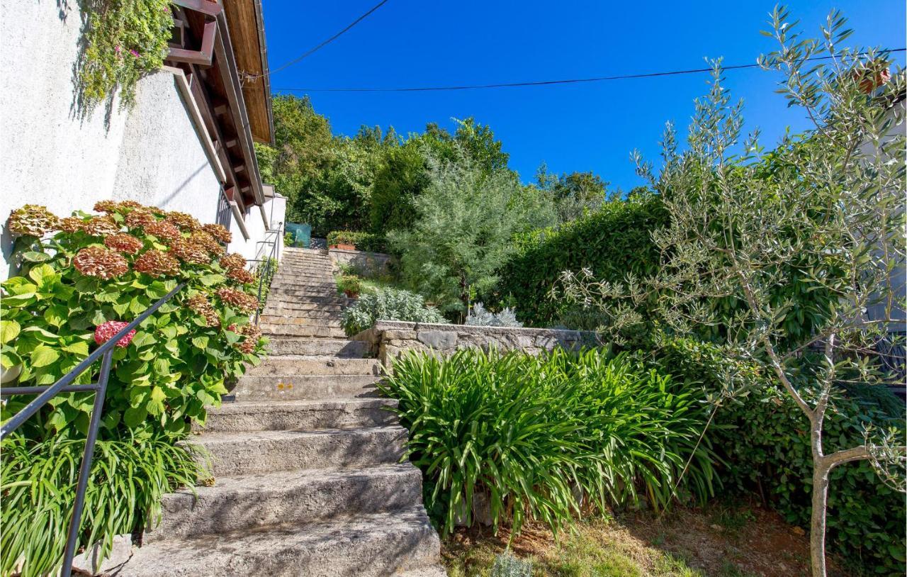 4 Bedroom Nice Apartment In Opatija Luaran gambar